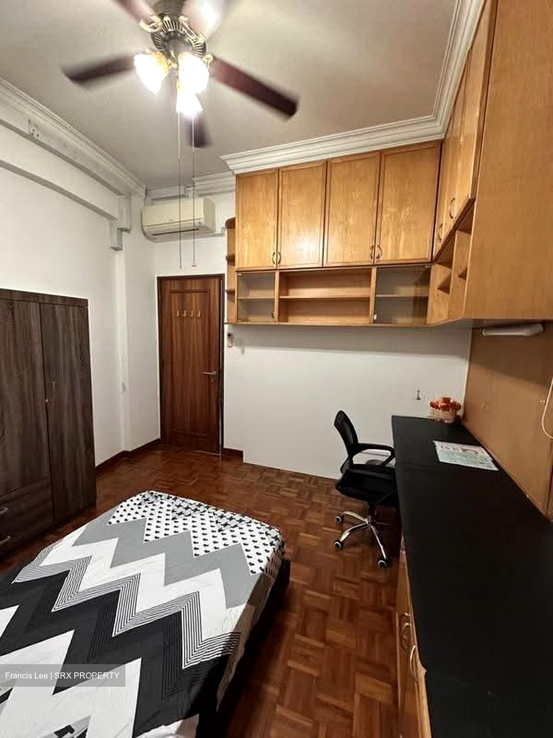 Gold Coast Condo (D5), Condominium #607856271